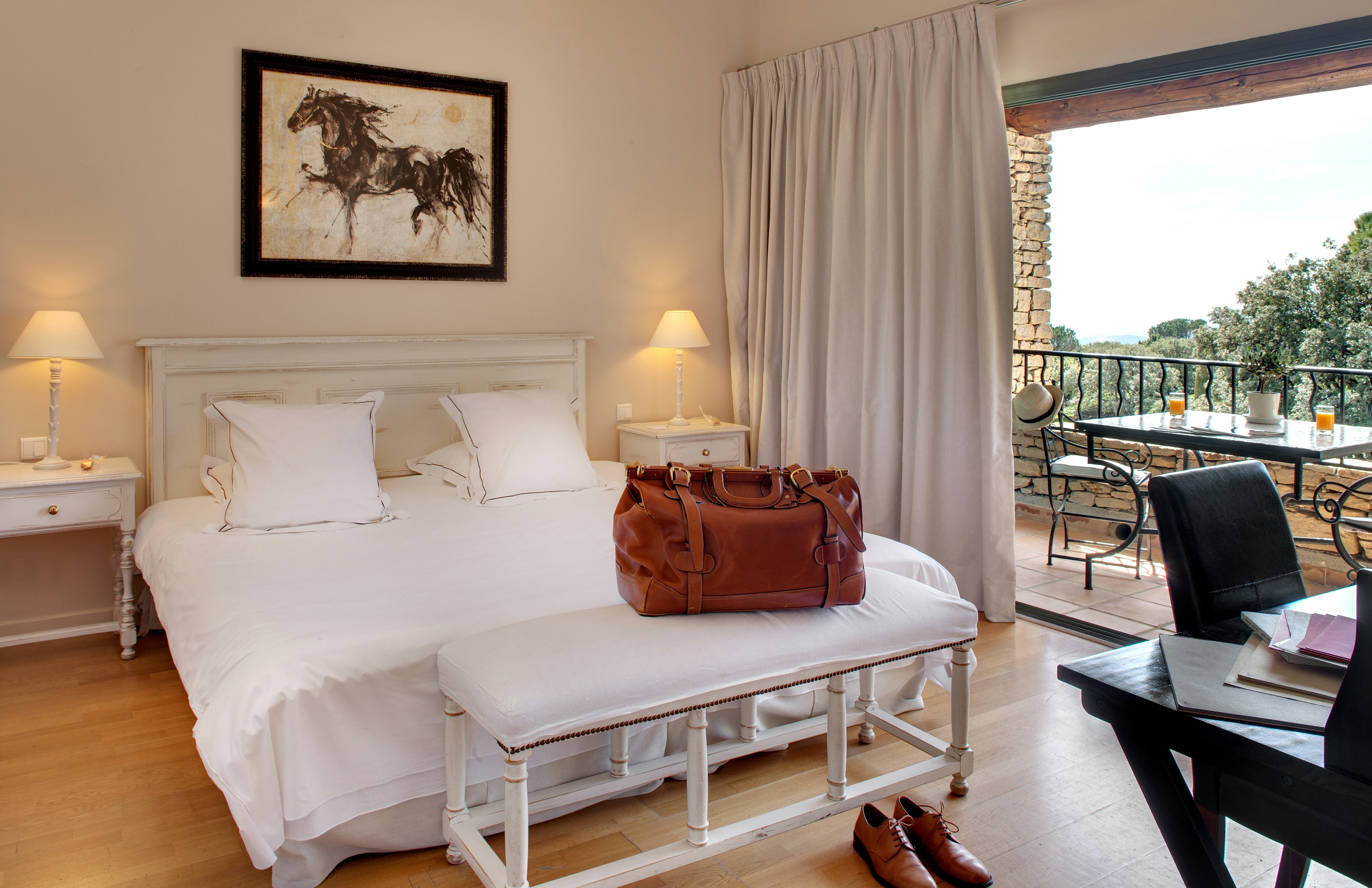 Golden Savia Deluxe Room