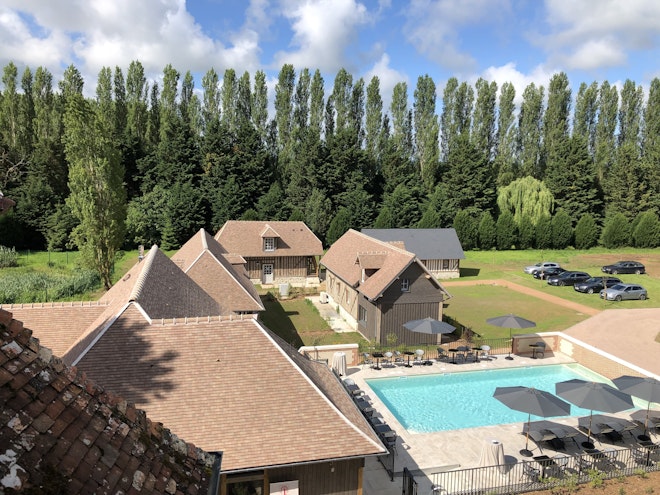 Pool - Panoramic View