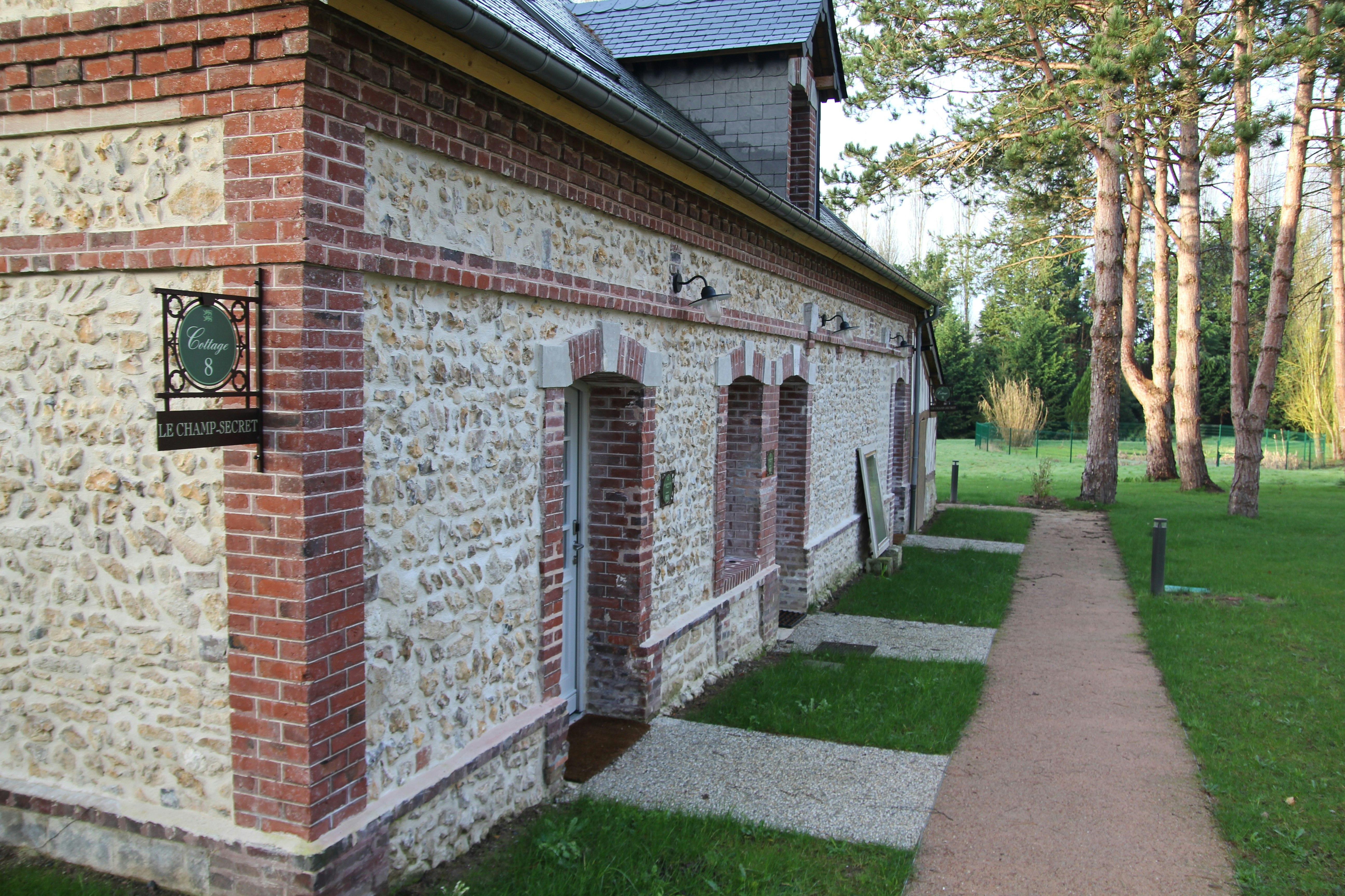 Private Cottage - Exterior
