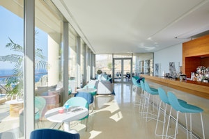 Lobby Bar
