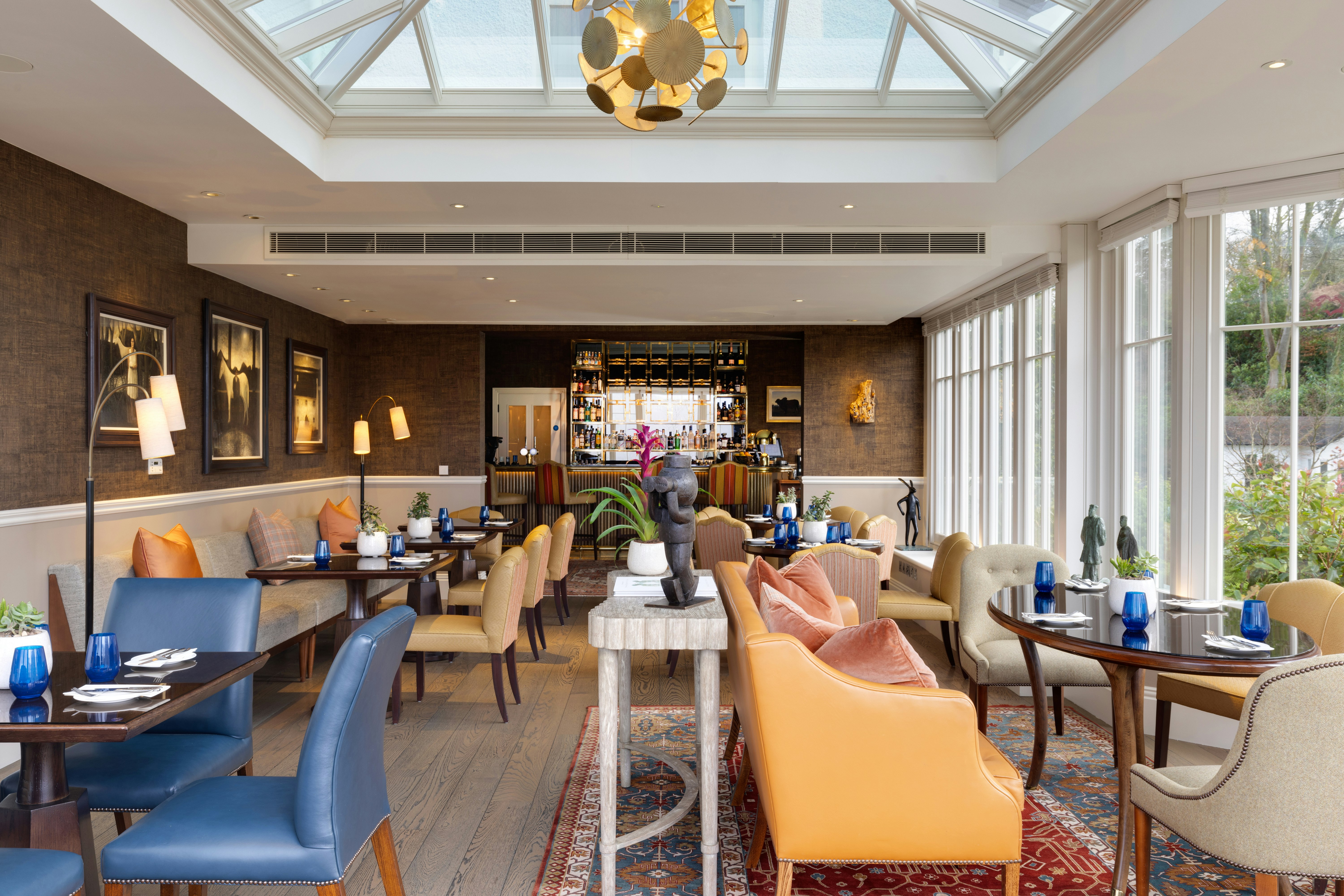 Bar And Conservatory