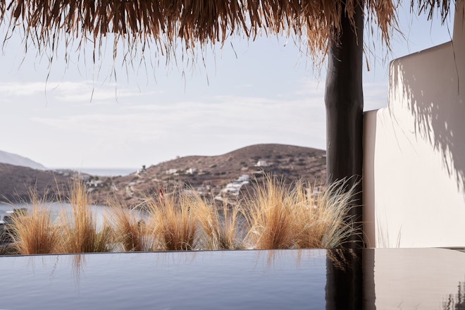 Design Suite Hot Tub Outdoor Views