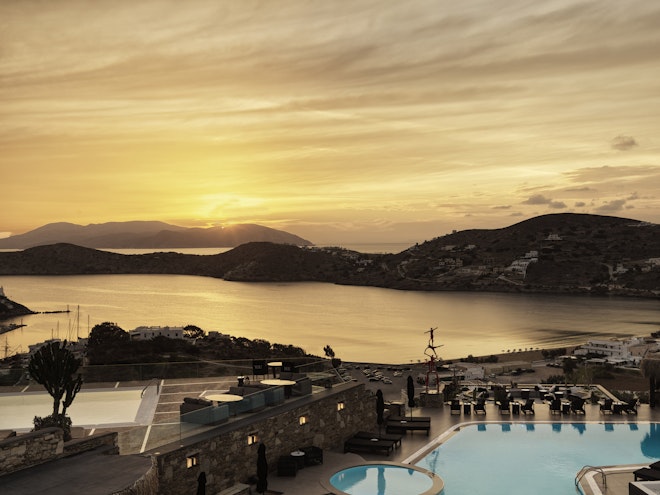 Liostasi Sunset Views