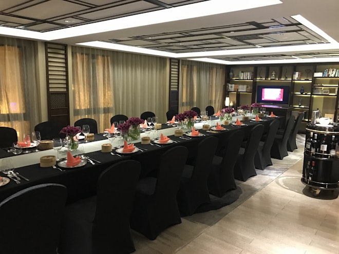 Lounge Long Table