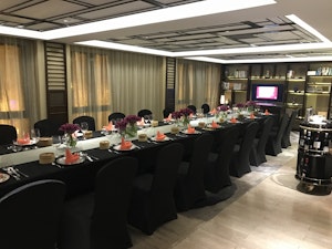 Lounge Long Table