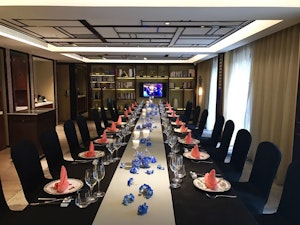 Lounge Long Table