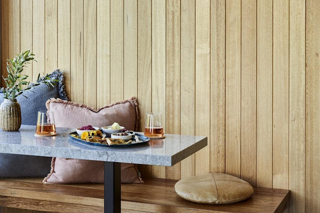 Cumulus Suite - Dining Area