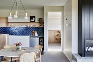 Alto Suite - Kitchen & Dining Area