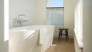 Soaking Tub