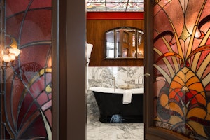 Folies à Paris - Bathroom