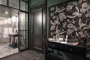 L'Envolée des Grues Sacrées - Room Details