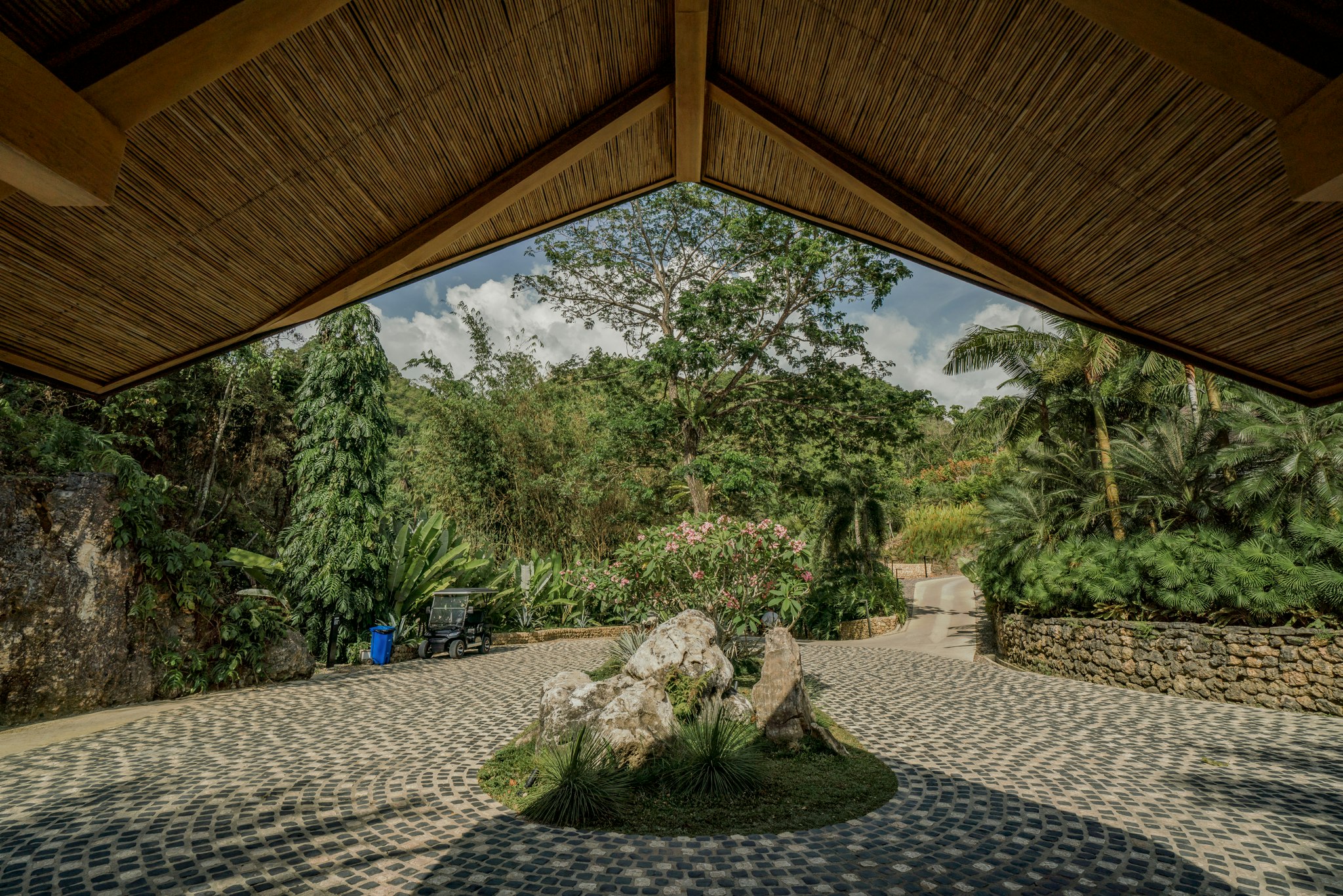 Manami Resort Entrance (Drop Off)