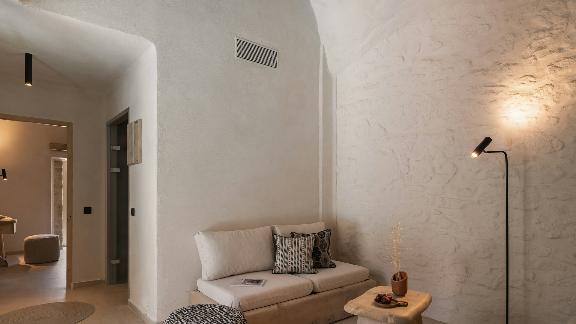 Deluxe Suite - Living Area