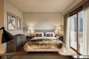 Deluxe Room Mountain View
