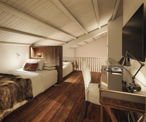 Penthouse Suite