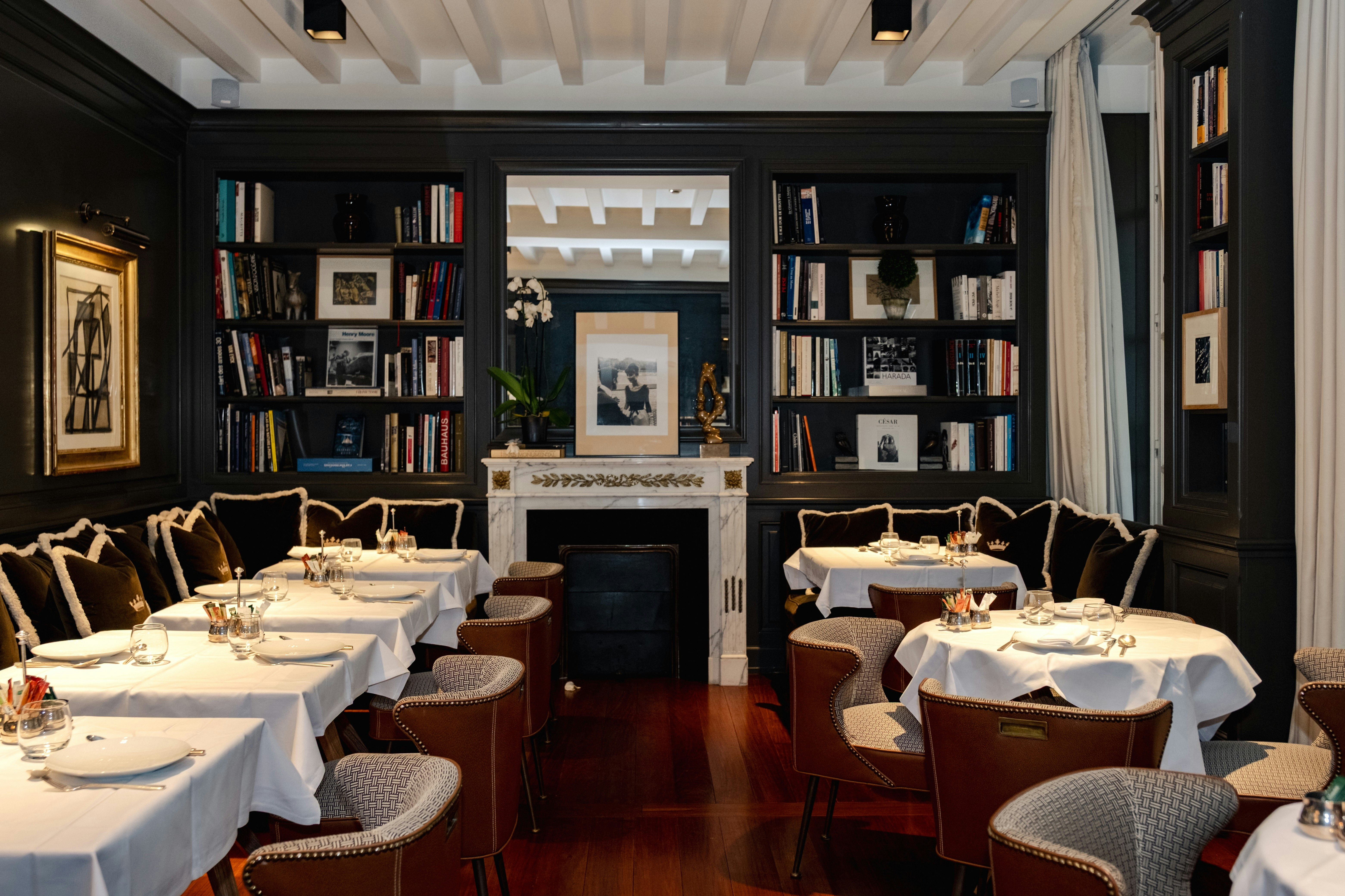 Lounge And Breakfast Room