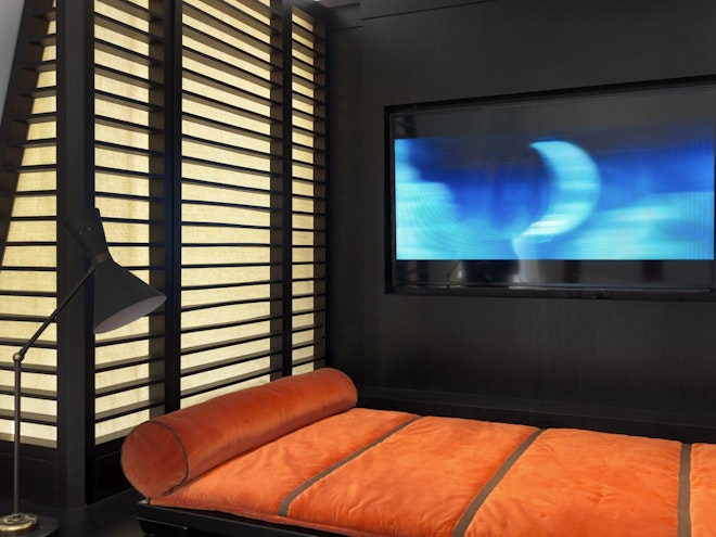 Master Suite - Living Area