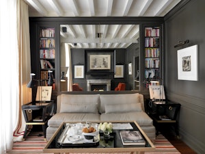 Executive Suite - Living Area