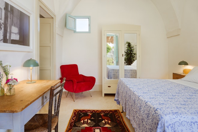 Deluxe Room - Bedroom