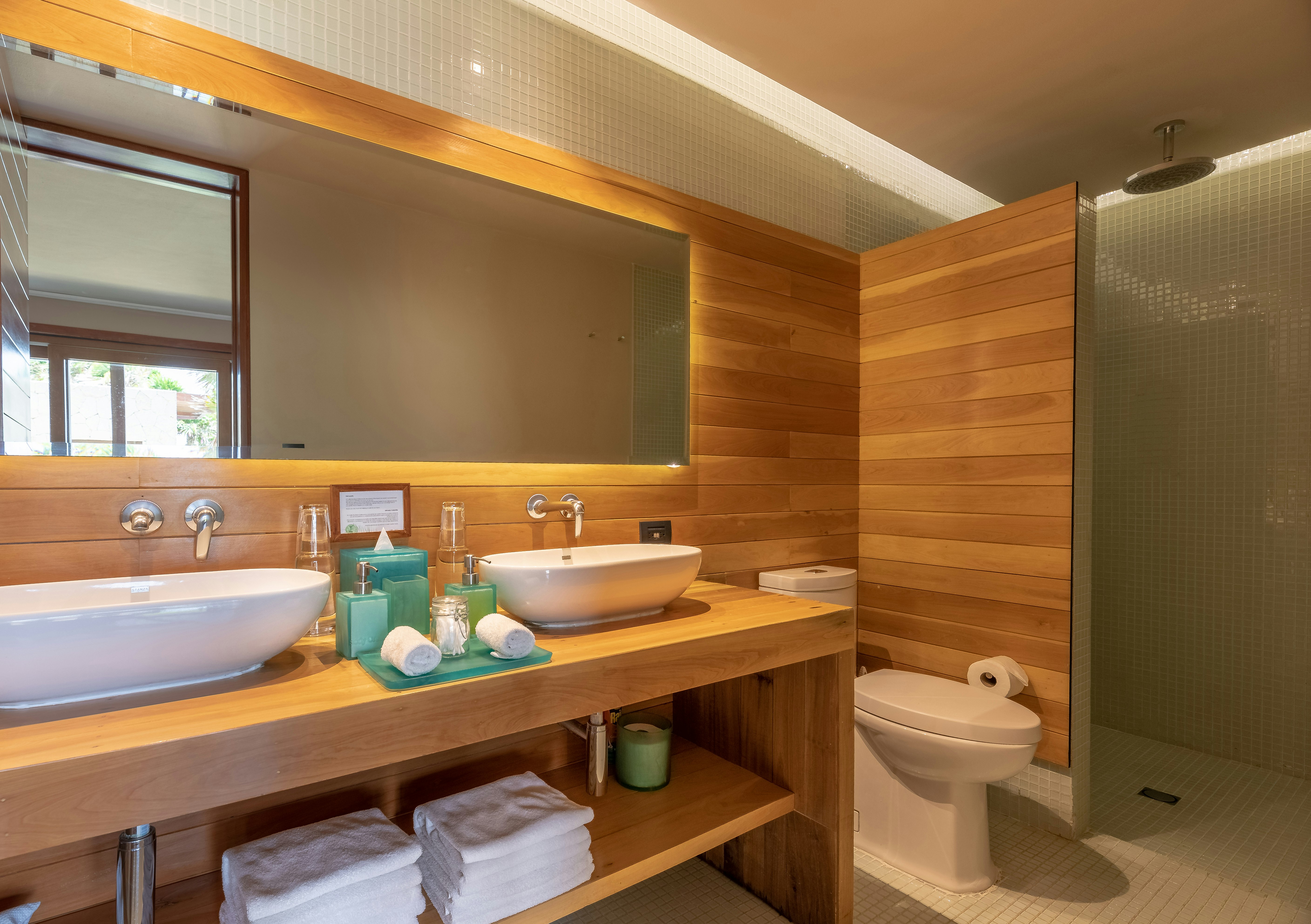 Sea View Room with Plunge Pool - Bathroom