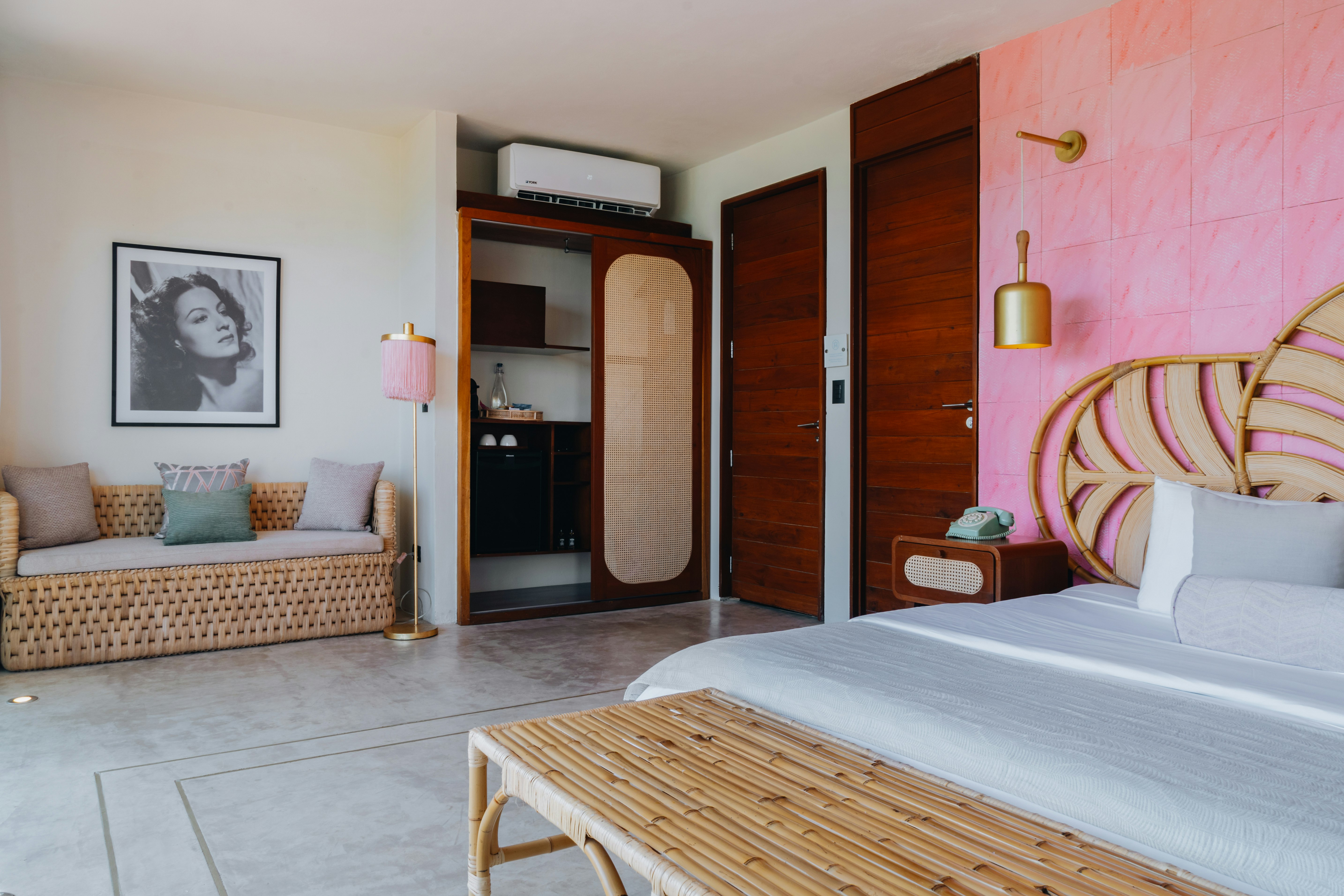 Sea View Room - Bedroom