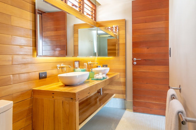 Sea Front Room - Bathroom