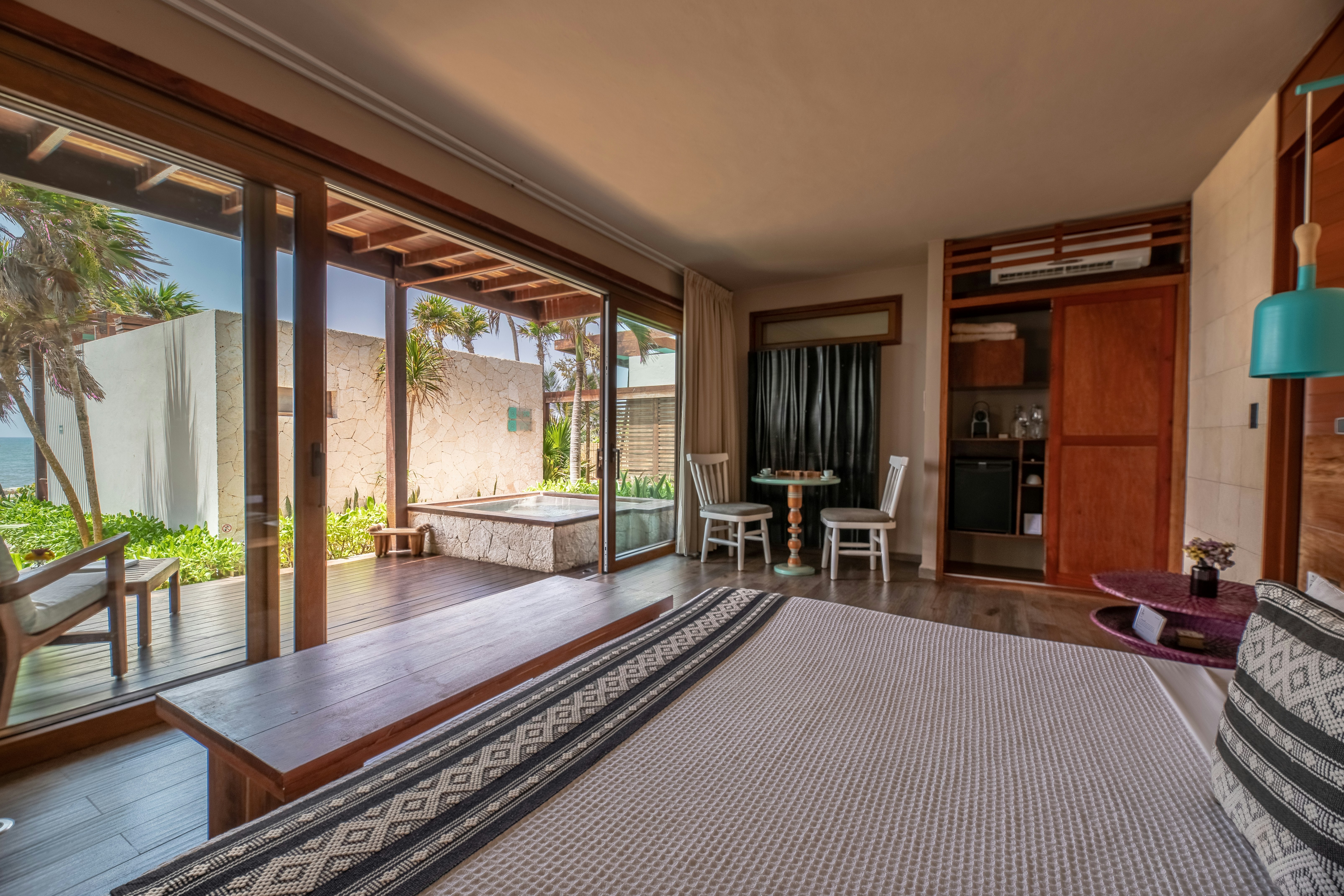 Garden View Room with Plunge Pool - Bedroom