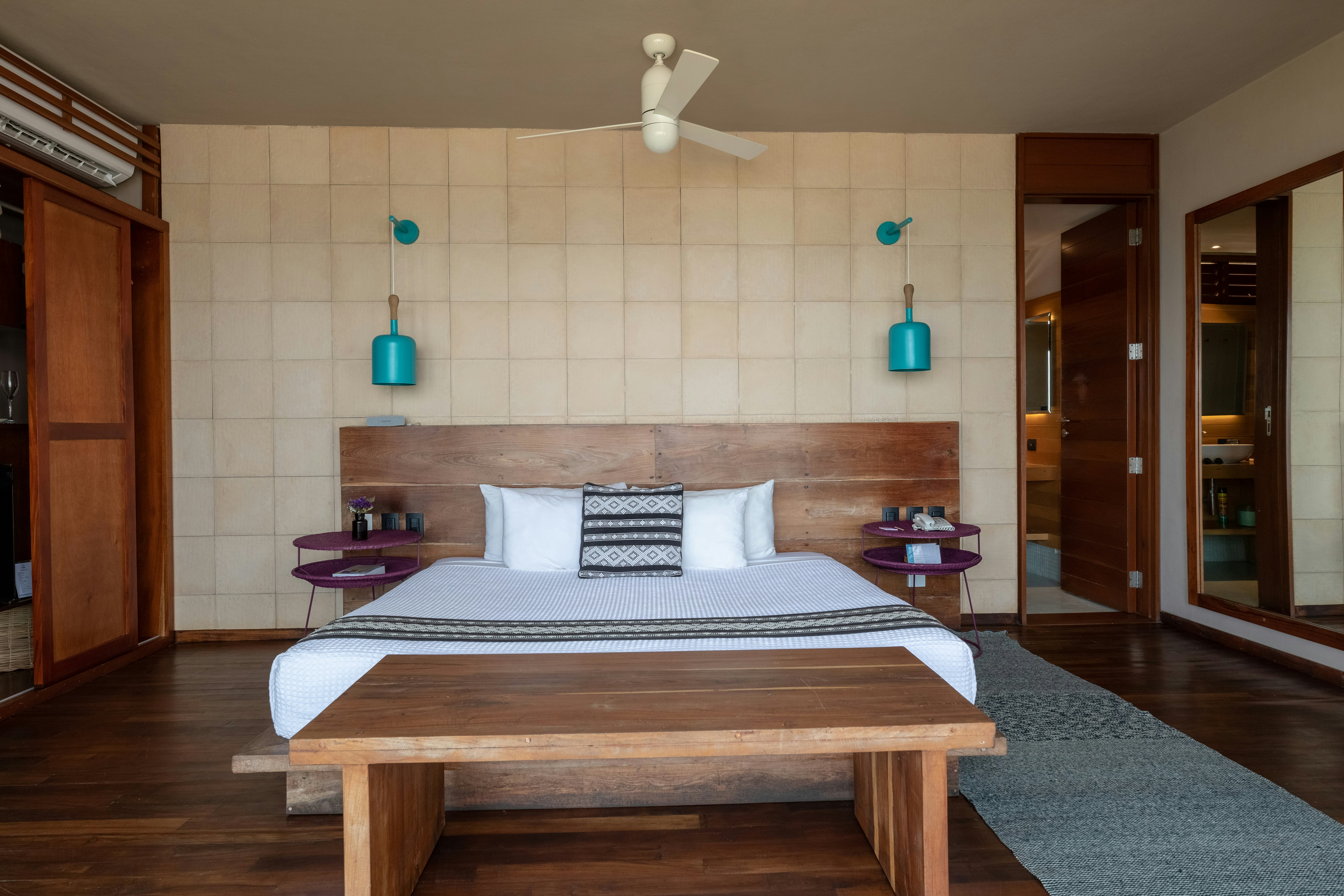 Sea Front Room - Bedroom