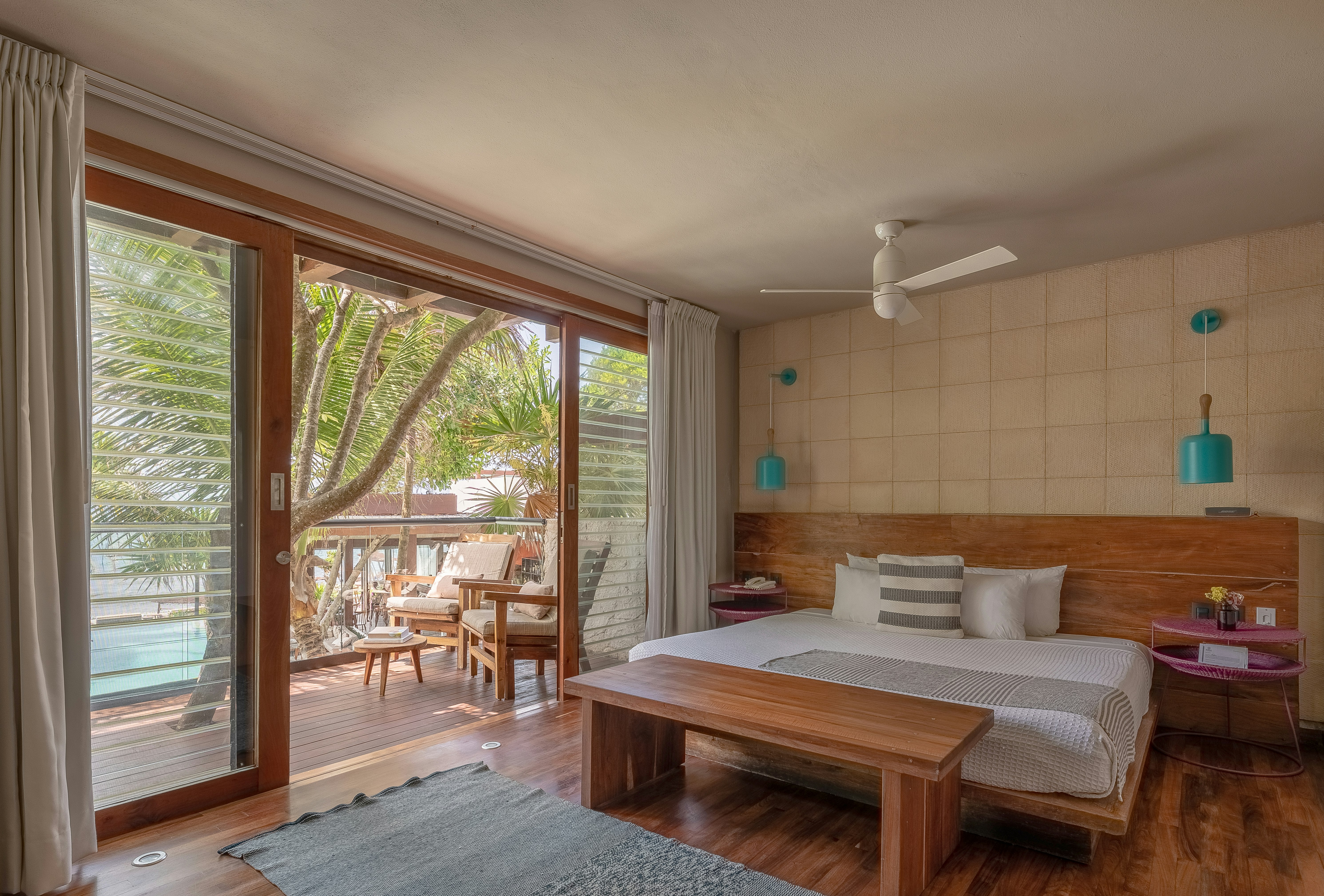 Pool View Room - Bedroom