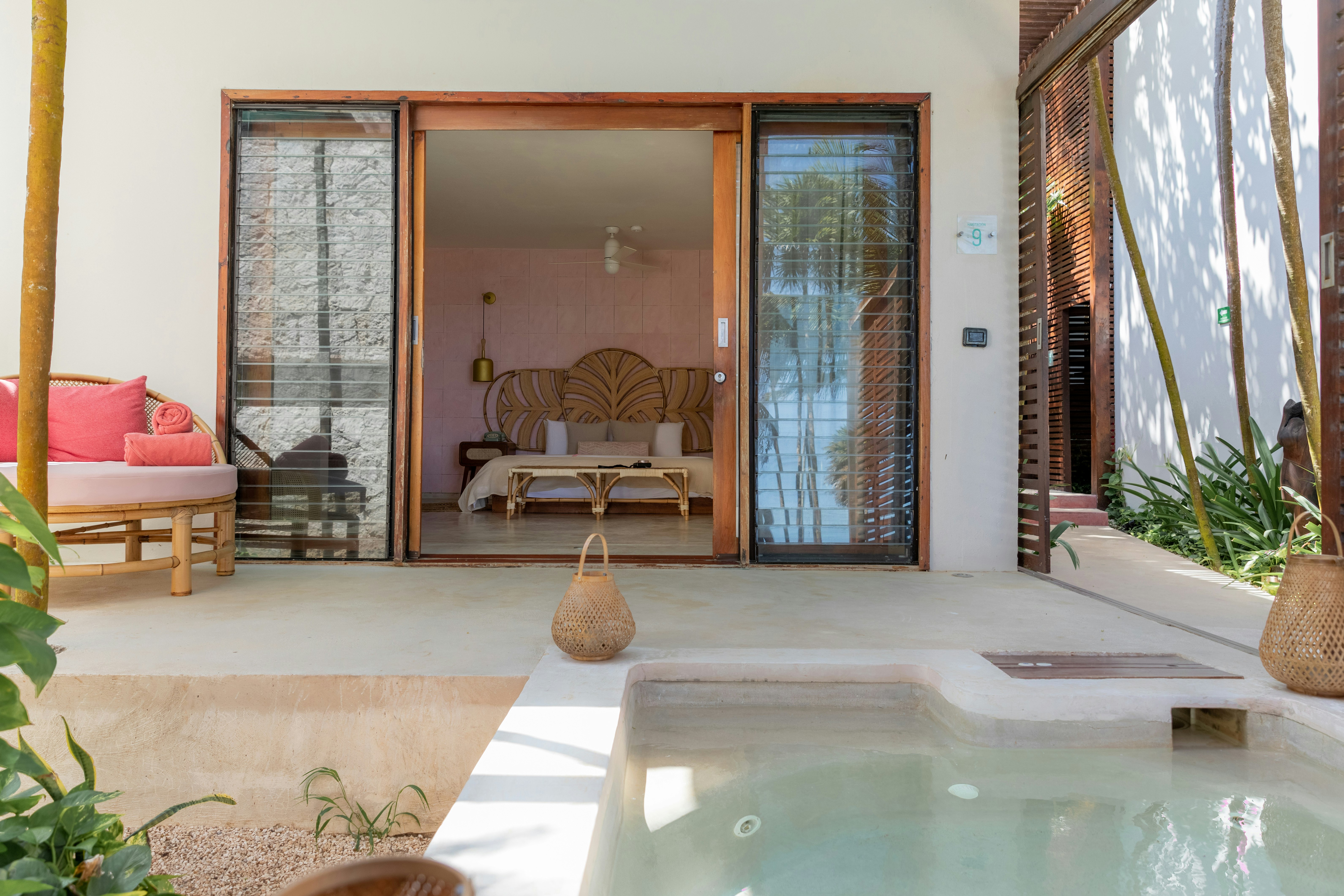 Partial Sea View Room with Plunge Pool - Pool