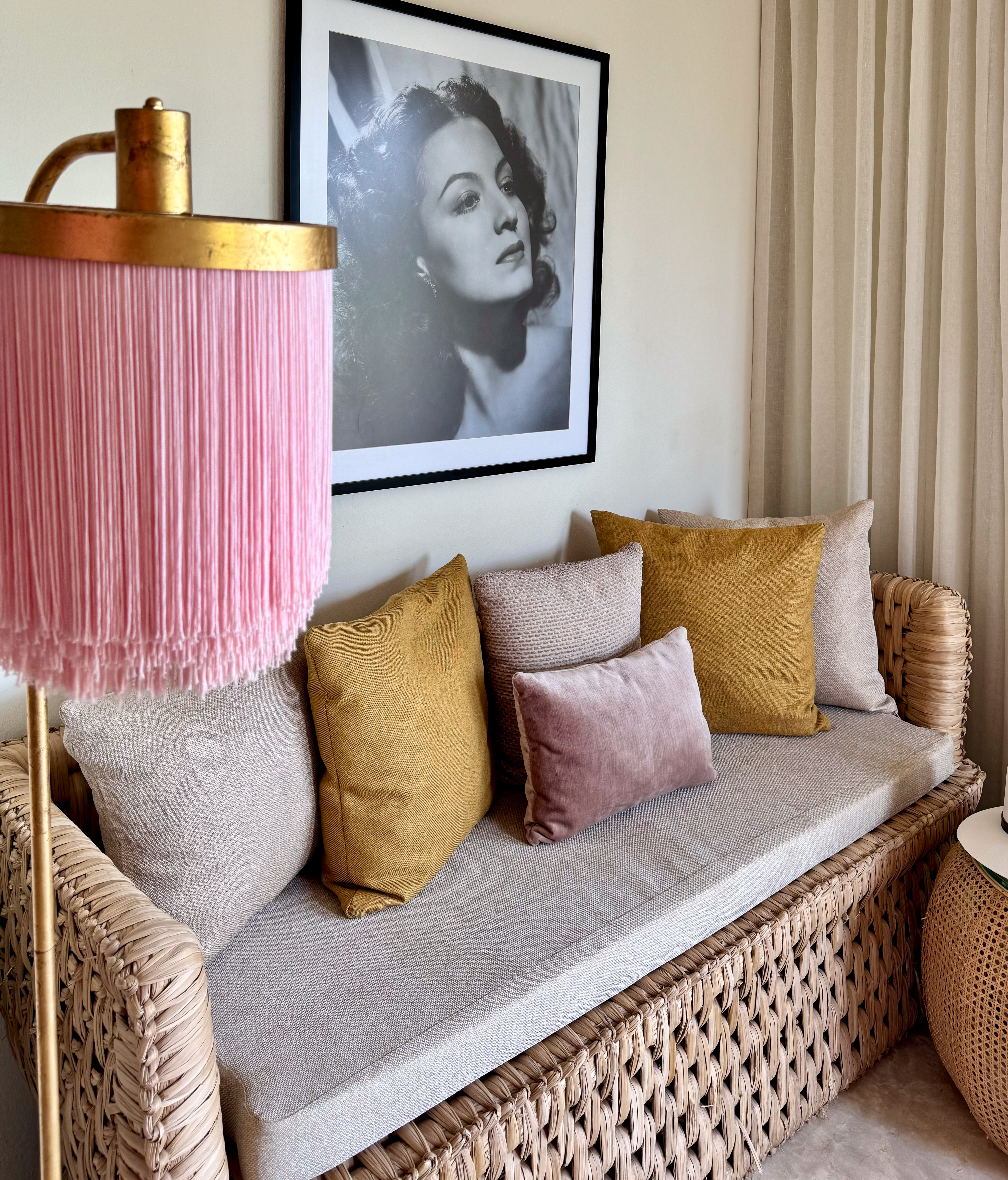 Sea Front Room with Plunge Pool - Room Details