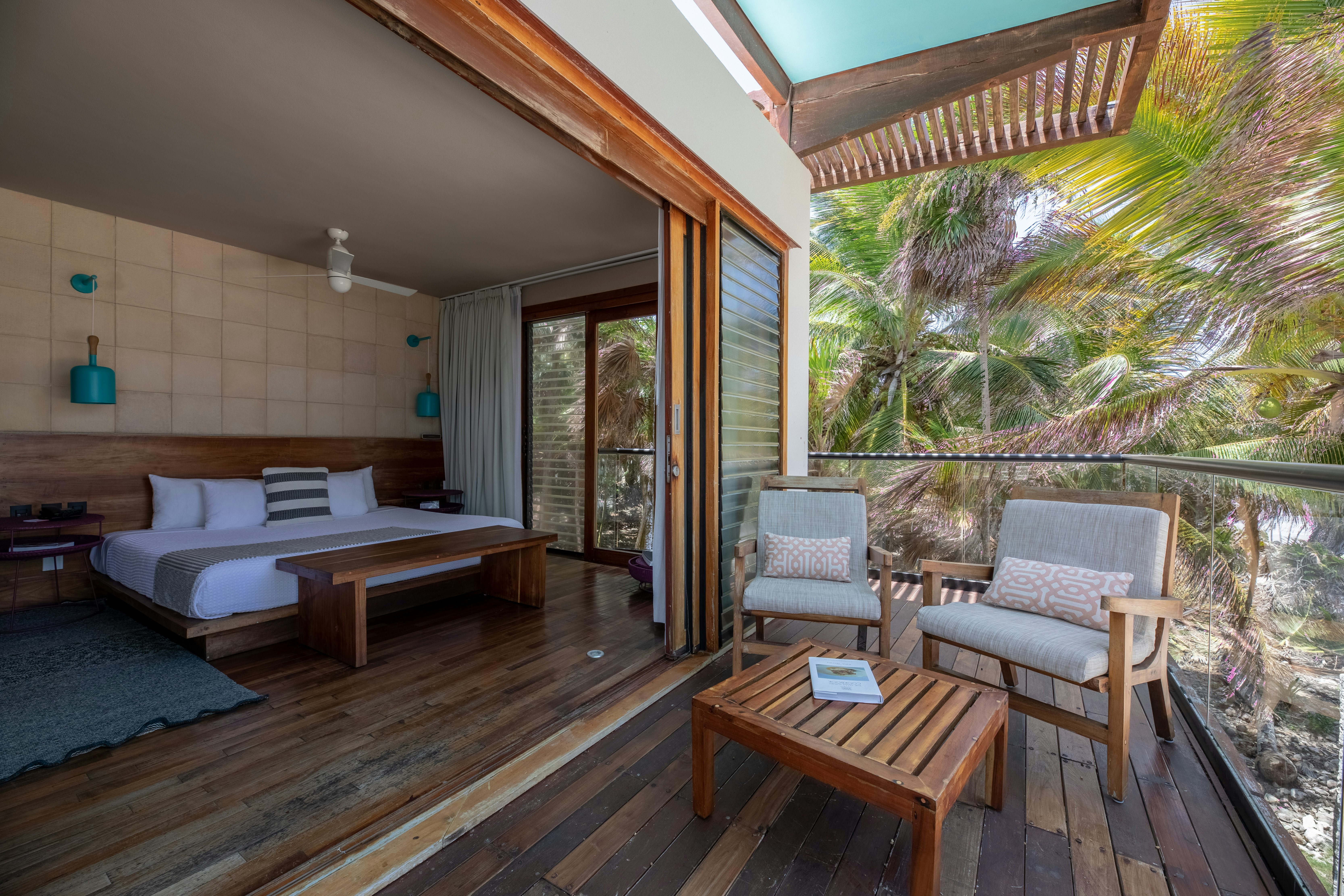 Partial Sea View Room - Bedroom & Terrace