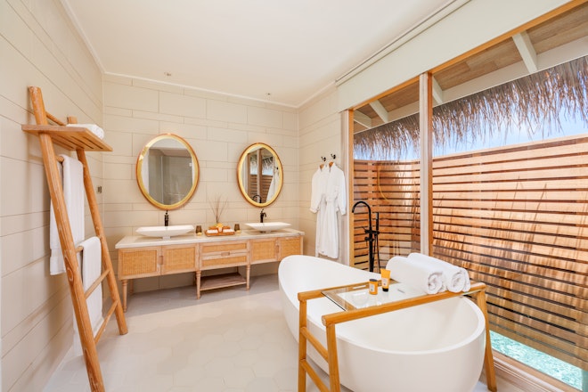 Two Bedroom Ocean Residence with Pool - Bathroom
