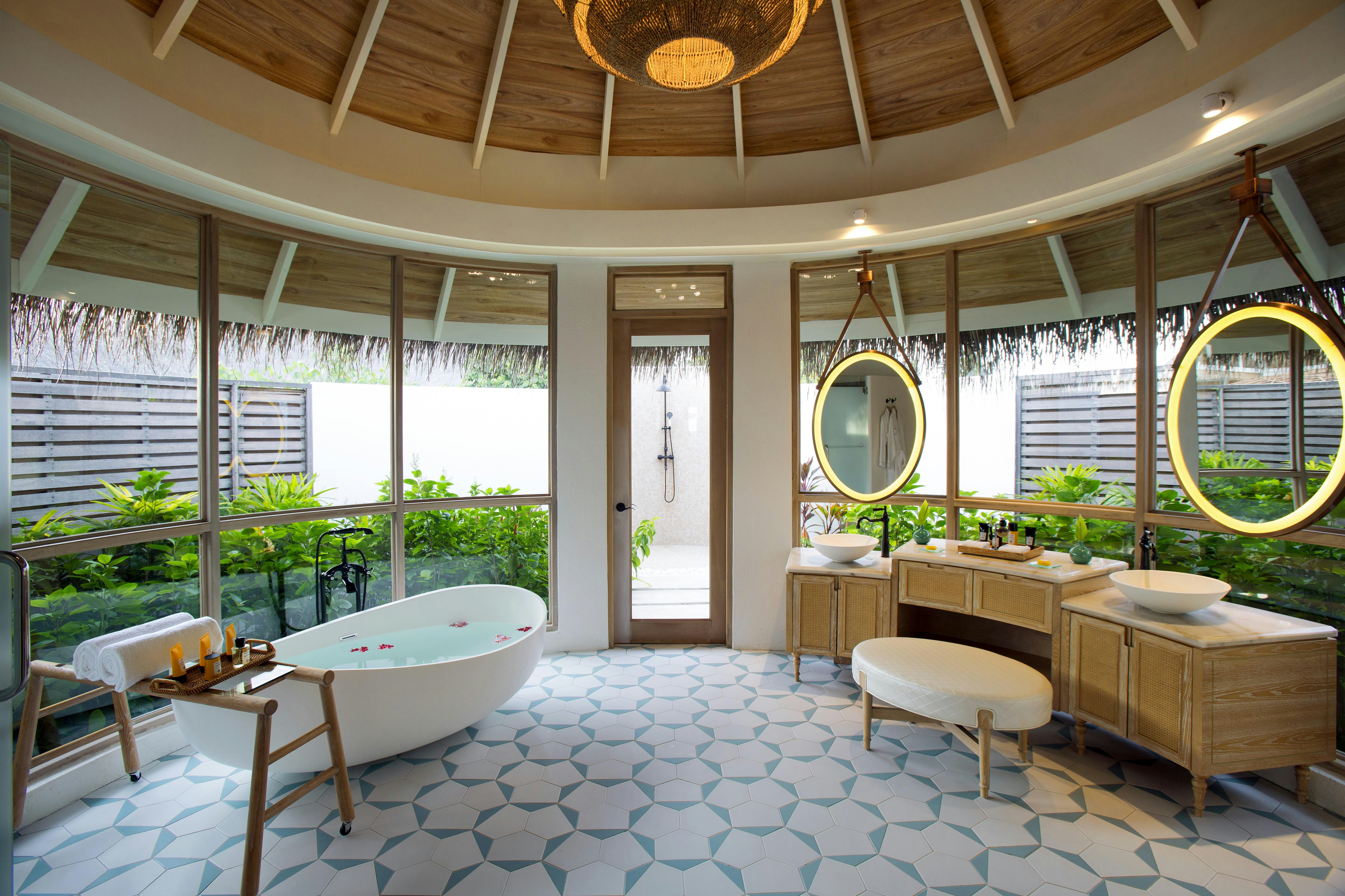 Beach Pool Villa Bathroom