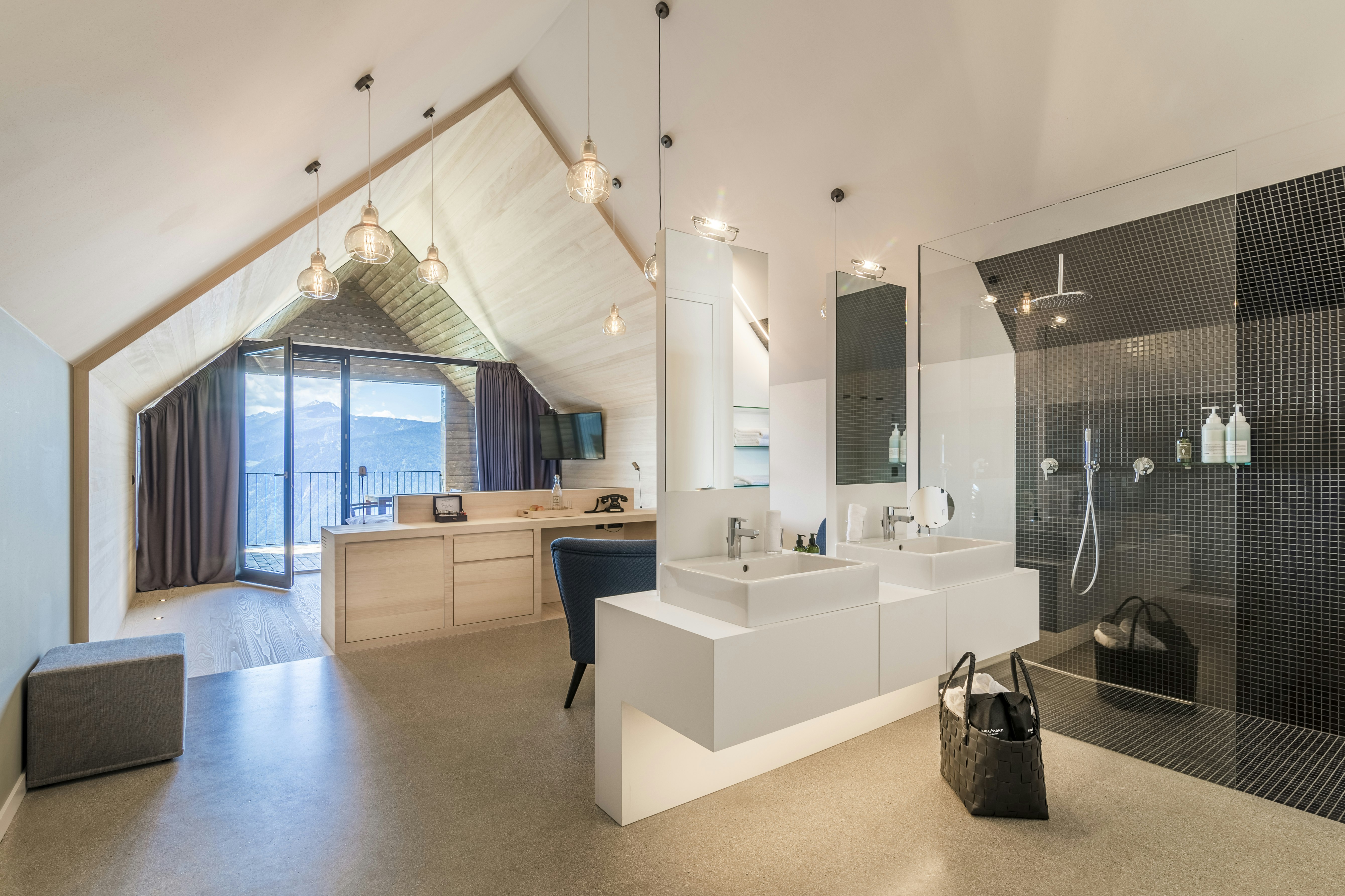 Owner's Loft - Bathroom