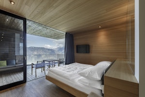 Guest Suite 103 - Bedroom