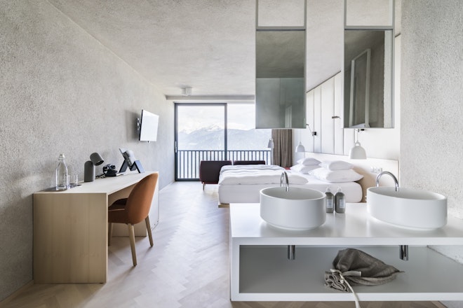 Explorer Basic - Bathroom