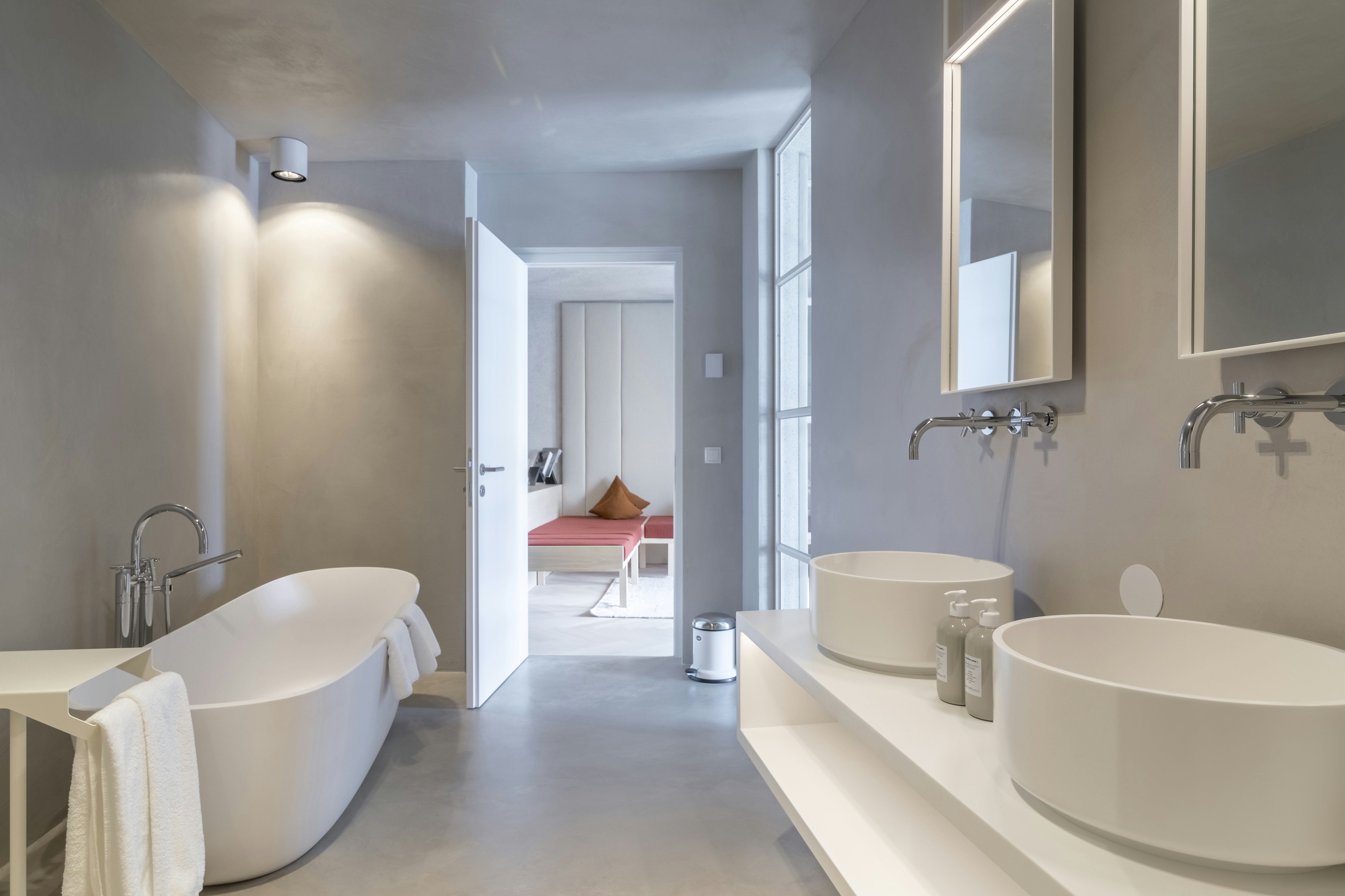 Junior Suite 2nd Floor - Bathroom