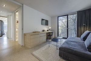 Guest Suite 103 - Living Area