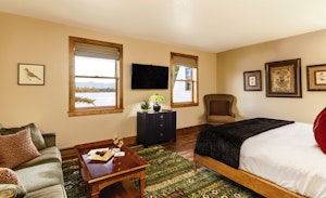Accessible Main House King Room