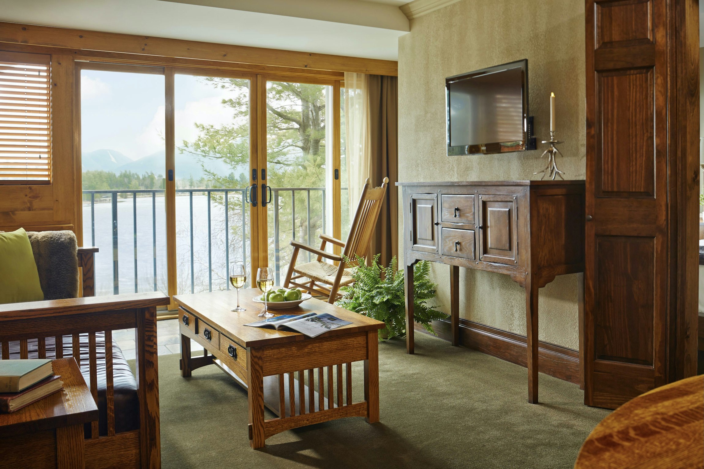 Bear Cub Family Suite