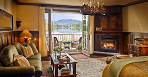 Mirror Lake Suite