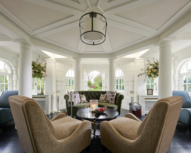 Temple Guest Lounge