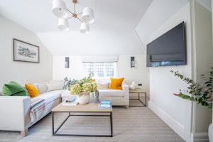 Sundial Cottage - Living Area