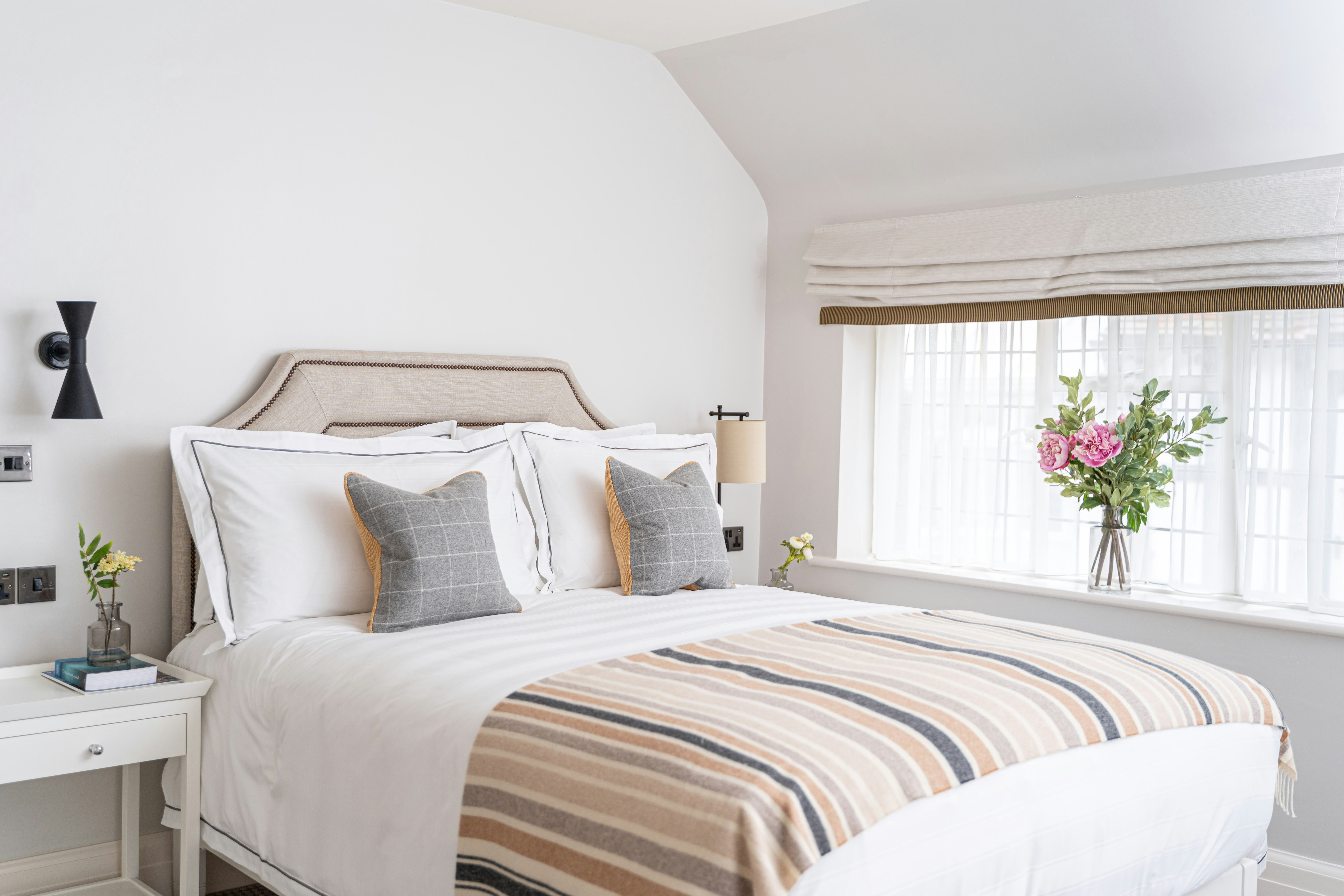 Sundial Cottage - Bedroom