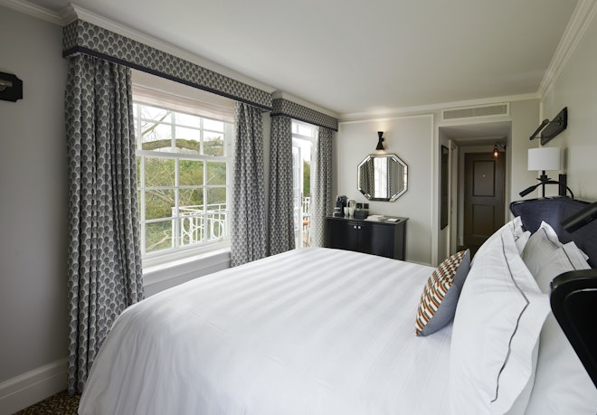 Temple Terrace - Bedroom