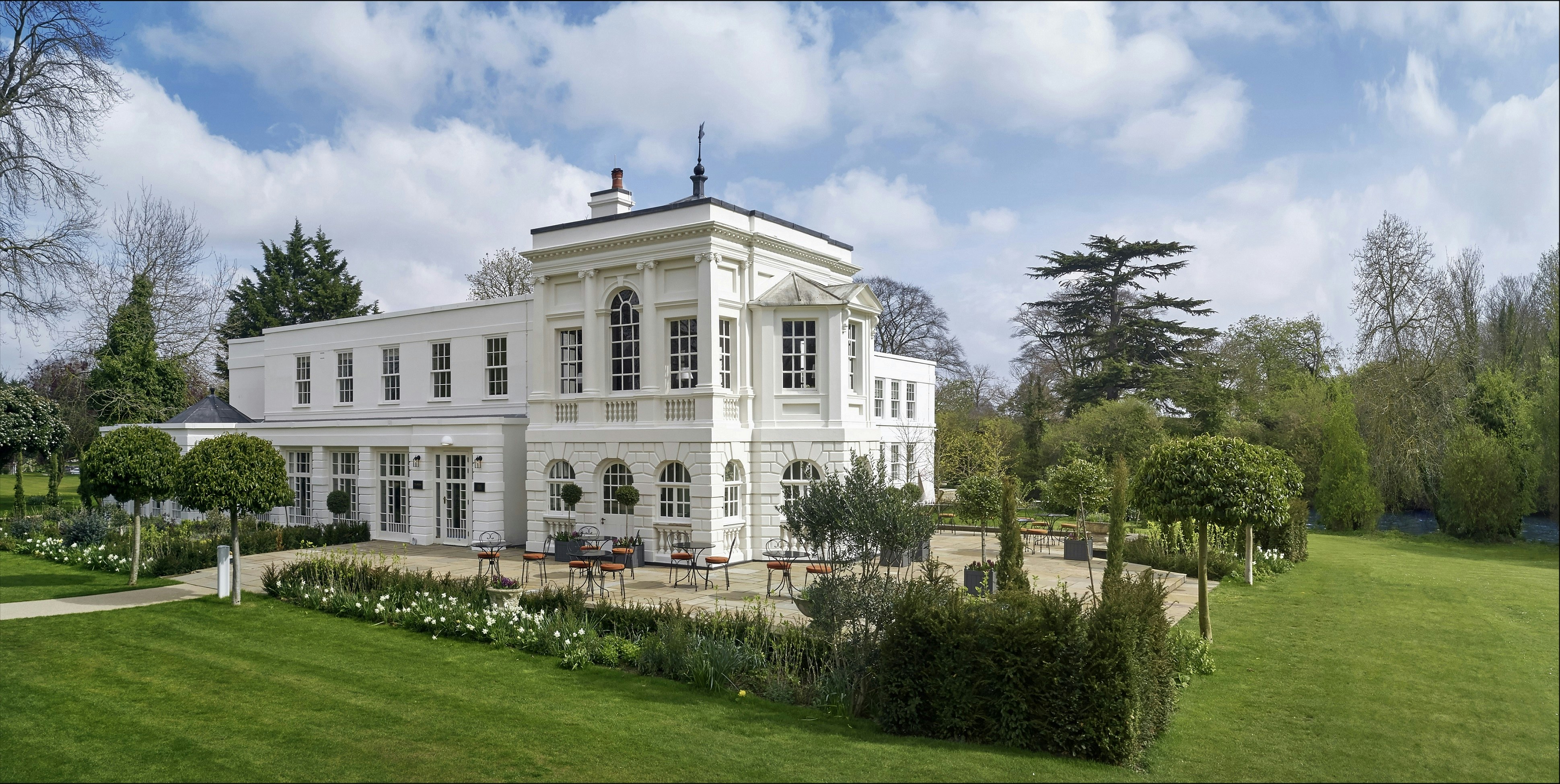 Monkey Island Estate  - Temple Building