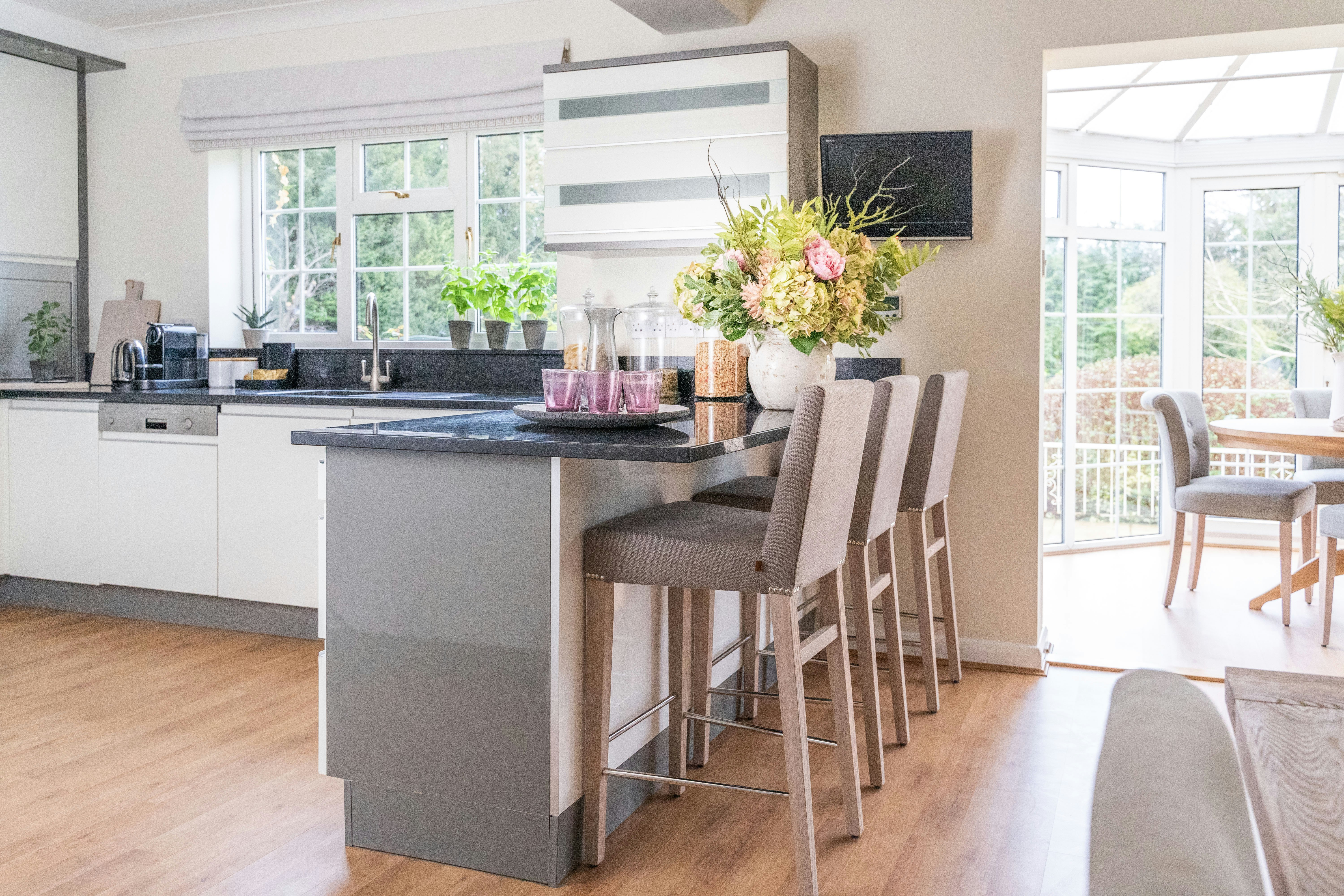 Brook House Residence - Kitchen
