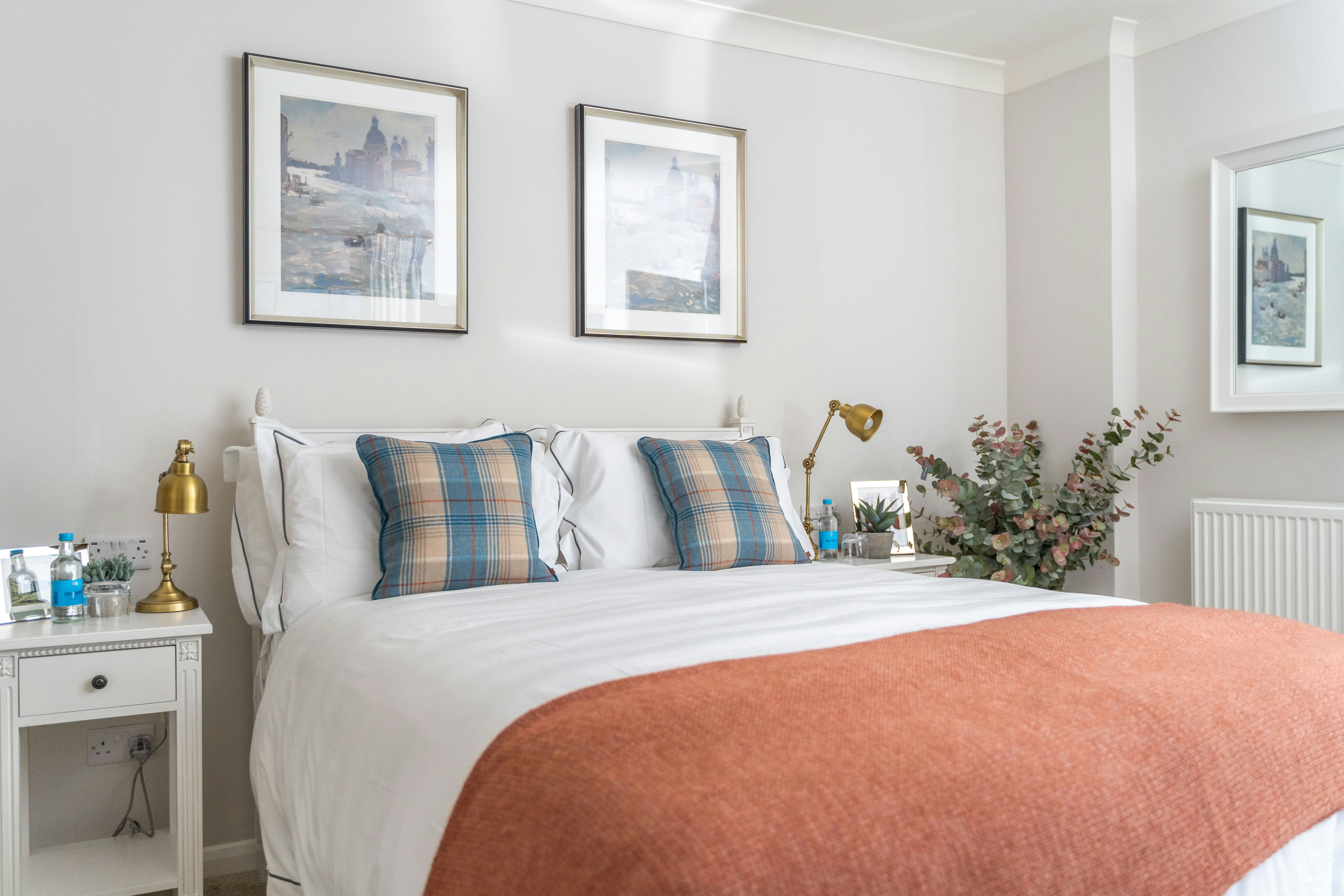 Brook House Residence - Bedroom