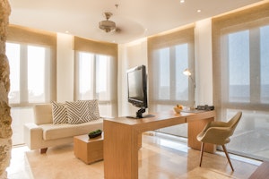 Bayside Suite
